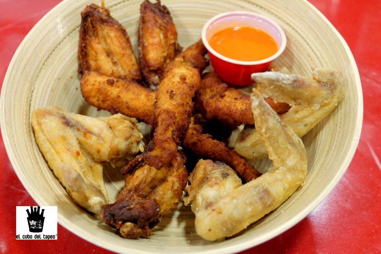 El cubo del tapeo, la mejores nuevas tapas,  Mix de Pollo en Mollet del Vallès, gran terraza de verano 2017, tel.930 16 13 54