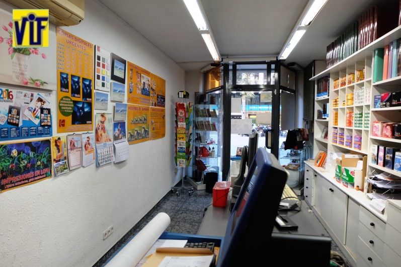 Color VIF laboratorio fotográfico profesional Barcelona, foto digital y analógica barato, fotos DNI, revelado ONLINE,Revelar fotos barato en Barcelona