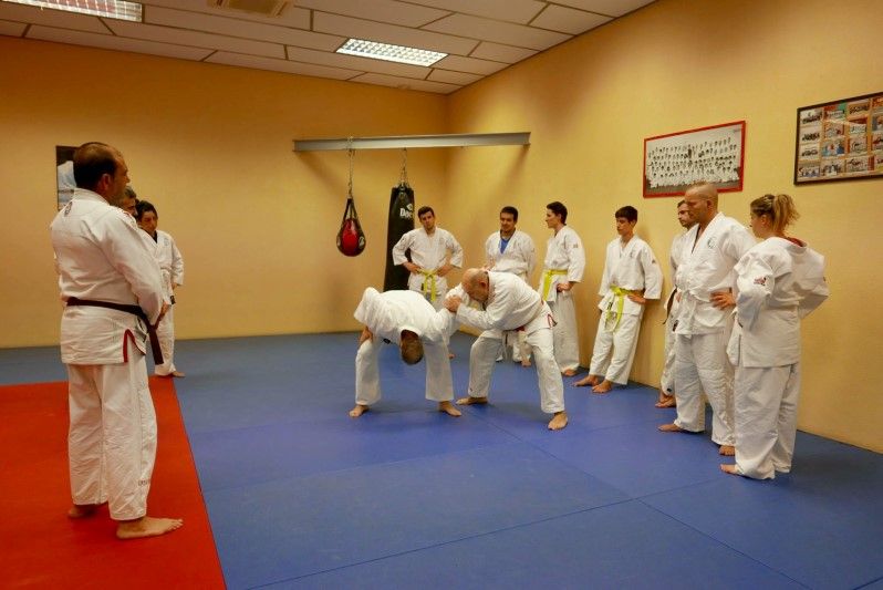Gimnàs Pantiquet, Club Esportiu Pantiquet,Mollet del Vallès,Barcelona, tel. 935937750,clases Jiu Jitsu