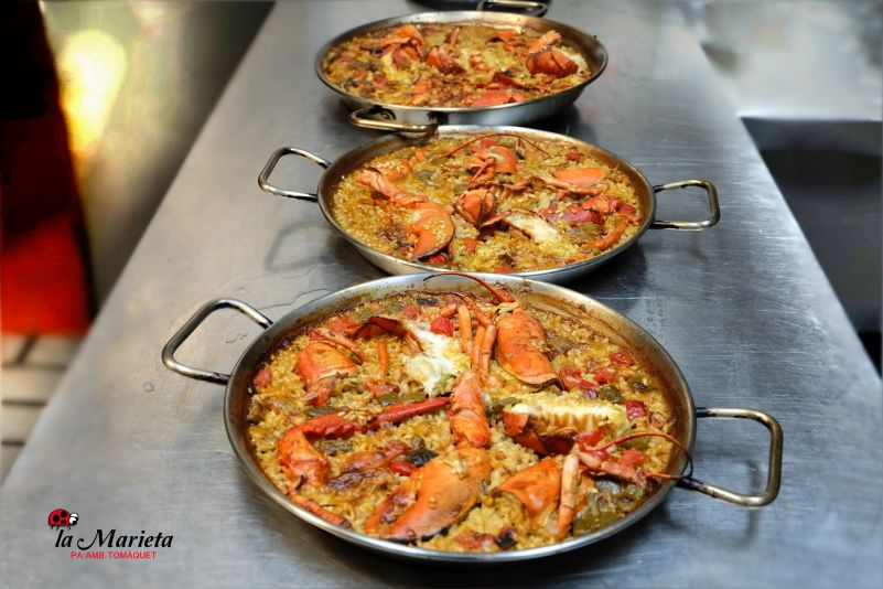 Restaurante La Marieta, nueva carta de vinos, celler de vins, íntimo y familiar, aniversarios,cenas románticas, cenas de empresa y celebraciones en Mollet del Vallès, Barcelona. Especialistas en arroces, paella de arroz con bogavante
