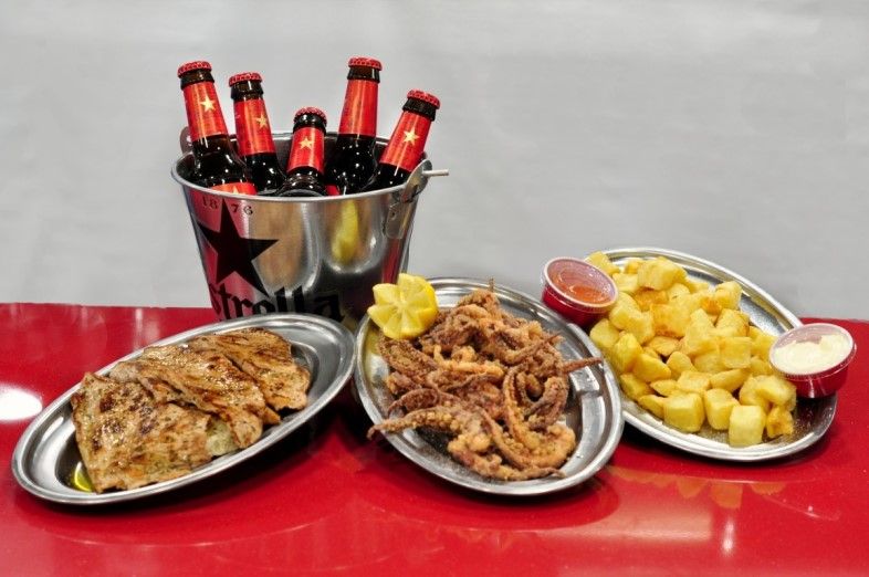 El cubo del tapeo, Mollet del Vallès, Barcelona, tapas Mollet, nuevo local, cubo de cerveza con tapas, rejos, bravas, pinchos