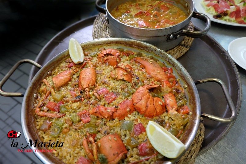 Restaurante La Marieta, íntimo y familiar,especialistas en arroces y ensaladas, menú diario especial, aniversarios,cenas románticas, comuniones, bodas y celebraciones en Mollet del Vallès, Barcelona