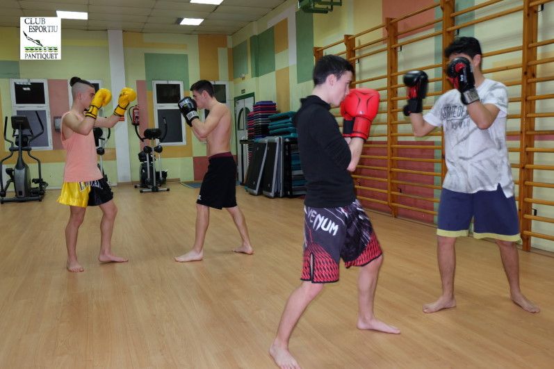 Club Esportiu Pantiquet, Mollet del Vallés, Barcelona, ​​tel. 935937750, Club Junior Pantiquet