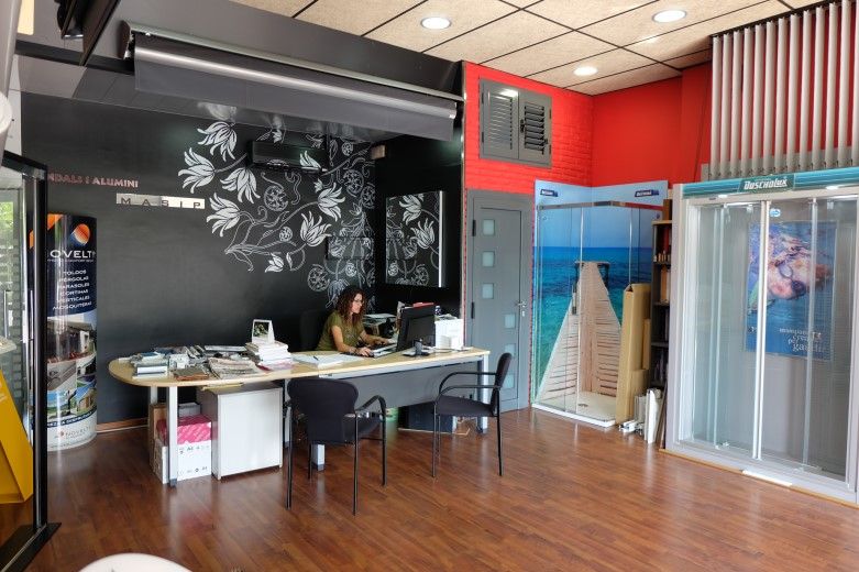 Tendals i aluminis Masip, Mollet del Vallès, Barcelona, carpintería metálica en aluminio, baños, cocinas, mamparas ducha y baño