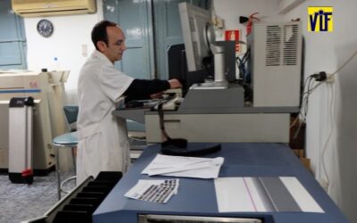 Color VIF laboratorio fotográfico profesional Barcelona, foto barata, fotos DNI al momento primera calidad