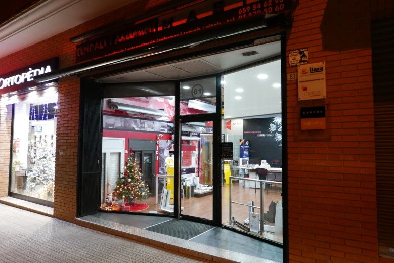 Tendals i aluminis Masip, Mollet del Vallès, Barcelona, carpintería metálica en aluminio, baños, cocinas, mamparas ducha y baño Duscholux