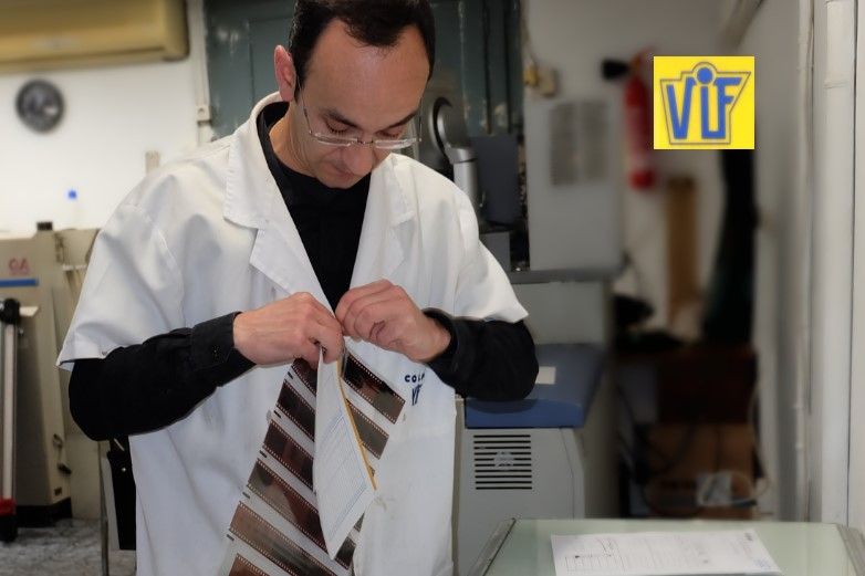 Imprimir fotos digitales y analógicas en Barcelona, Colorvif ,escaneado de negativos, trabajos profesionales