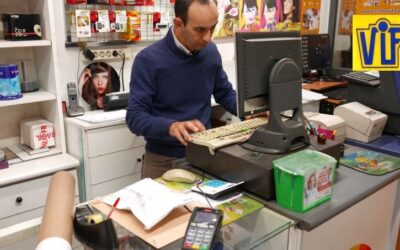 Fotos DNI en Barcelona,fotos digitales y revelado analógico, Colorvif laboratorio fotográfico