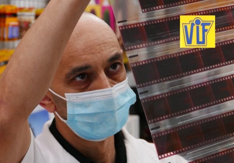 Uno de los mejores para revelar tus carretes en Barcelona Colorvif laboratorio fotográfico profesional