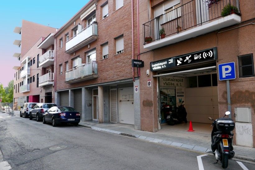 Mantenimiento y reparar TDT, antenas, receptores de señal, sintonizadores en Barcelona, Instalrapid Vallès