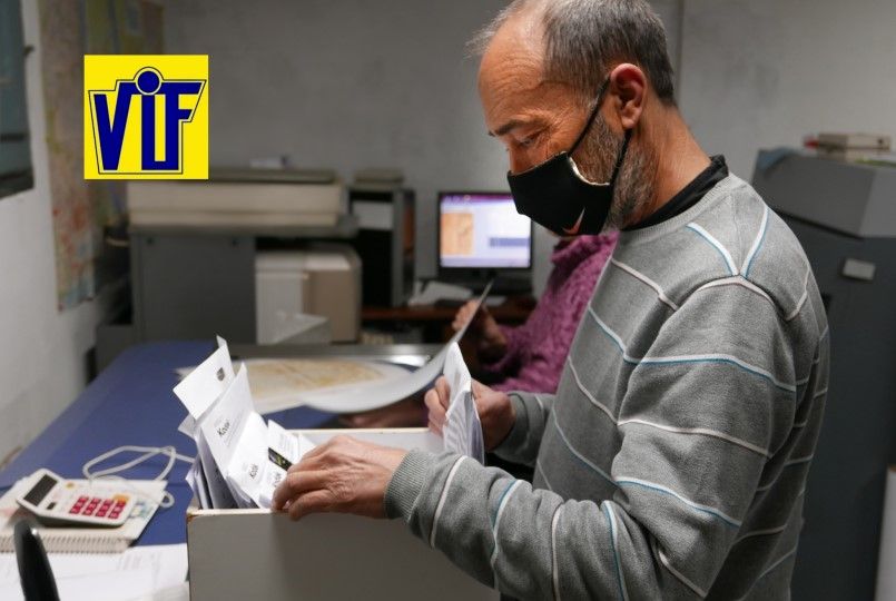 Para revelar negativos de blanco y negro y escanear en Barcelona, Colorvif laboratorio fotográfico