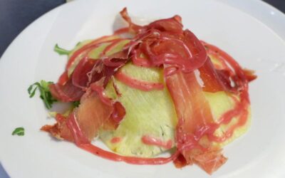 Comer en Mollet las deliciosas ensaladas de restaurant la Marieta